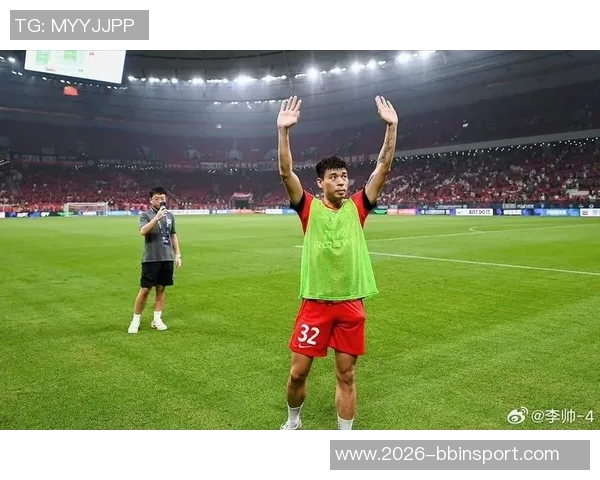 李帅致敬四星球迷：每一个冠军都是我们共同努力的结果